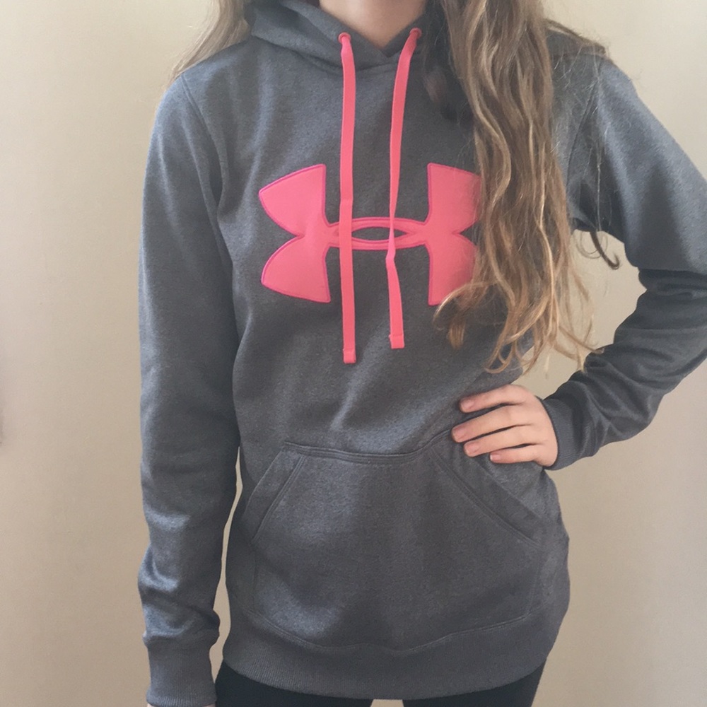 Gray Under Armour Sweatshirt